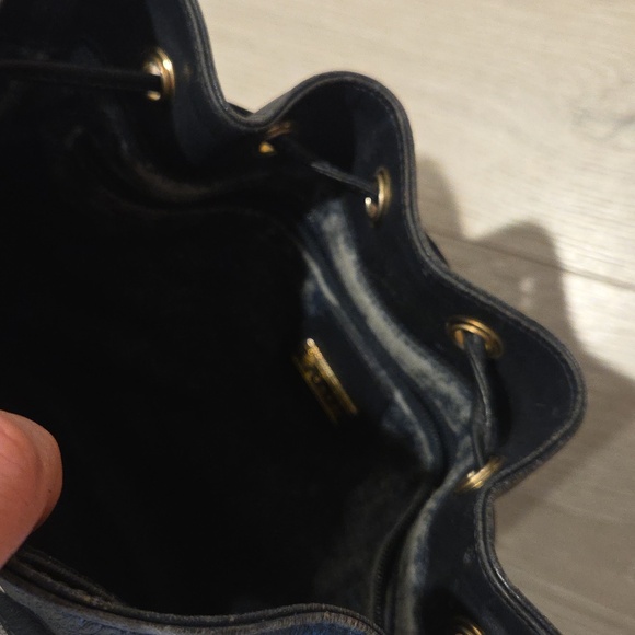 Gucci Vintage Navy Blue Bucket Bag - Picture 4 of 7